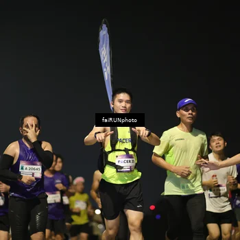 Runner Photo 7323588