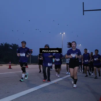 Runner Photo 7323589