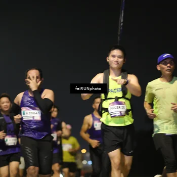 Runner Photo 7323601