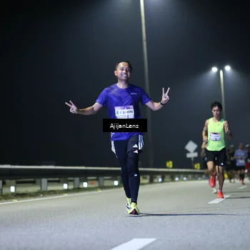 Runner Photo 7323619