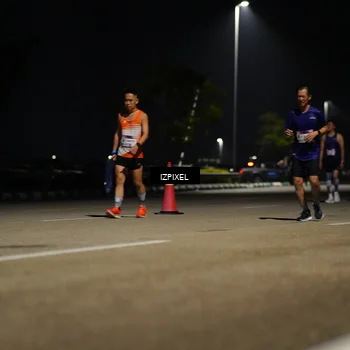 Runner Photo 7323625
