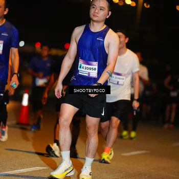 Runner Photo 7323644