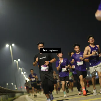 Runner Photo 7323662
