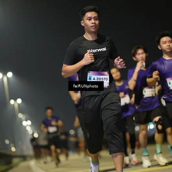 Runner Photo 7323663