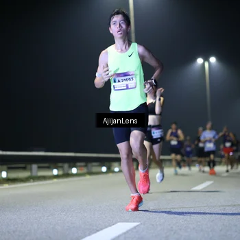 Runner Photo 7323664