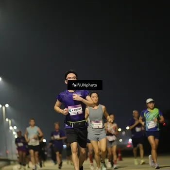 Runner Photo 7323671