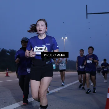Runner Photo 7323778