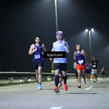Runner Photo 7323783