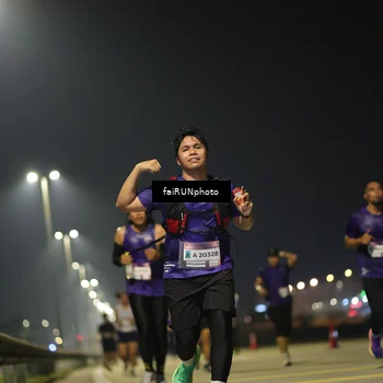 Runner Photo 7323845