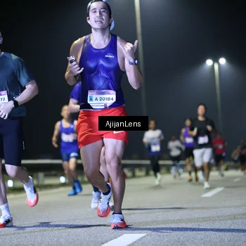 Runner Photo 7323849