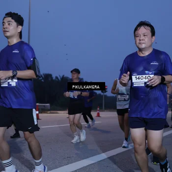 Runner Photo 7323883