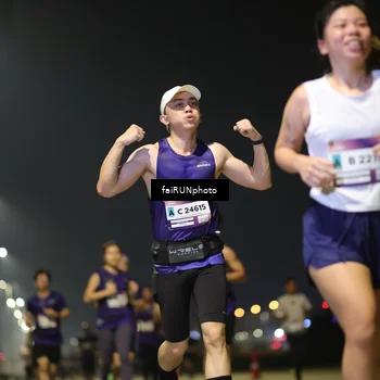 Runner Photo 7323938