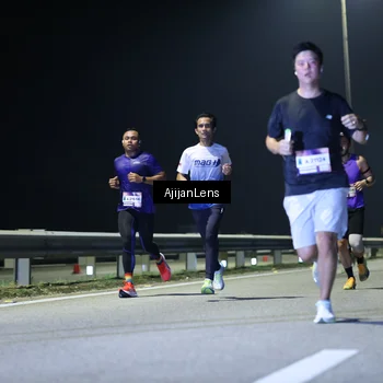 Runner Photo 7323961