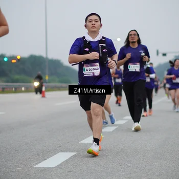 Runner Photo 7323973