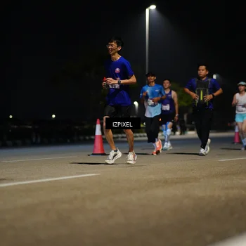 Runner Photo 7323978