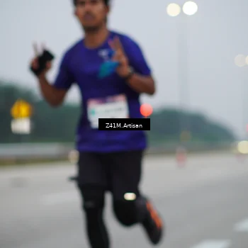 Runner Photo 7324000