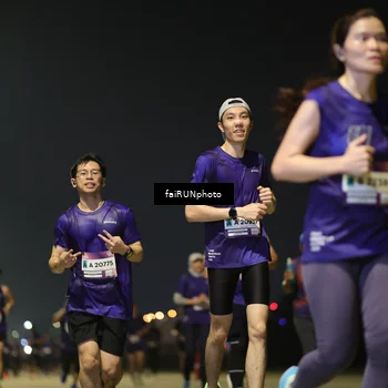 Runner Photo 7324011