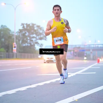 Runner Photo 7324040
