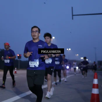 Runner Photo 7324049