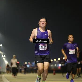 Runner Photo 7324081