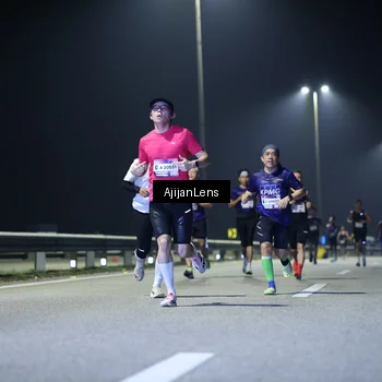 Runner Photo 7324095