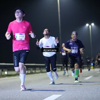 Runner Photo 7324129