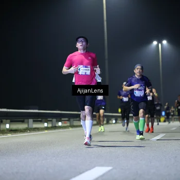 Runner Photo 7324131