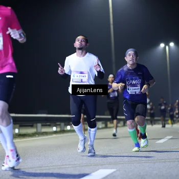 Runner Photo 7324151