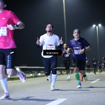 Runner Photo 7324153