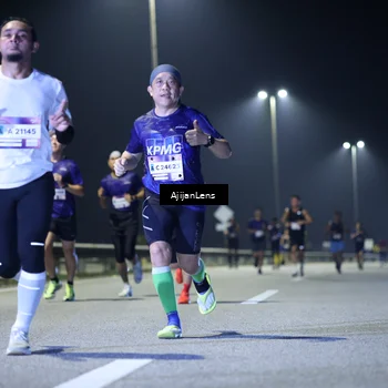 Runner Photo 7324170