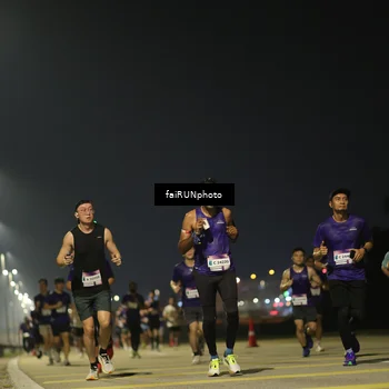 Runner Photo 7324202