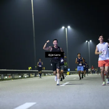 Runner Photo 7324240