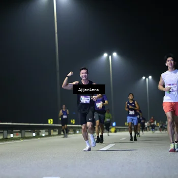 Runner Photo 7324243