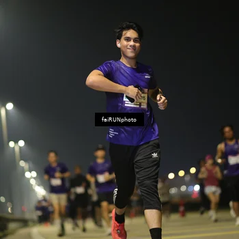 Runner Photo 7324245