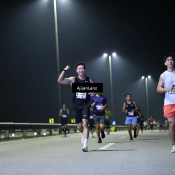 Runner Photo 7324250