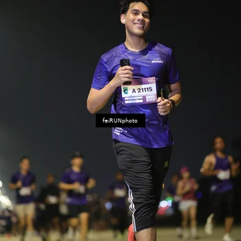 Runner Photo 7324253