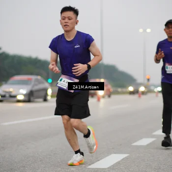 Runner Photo 7324259