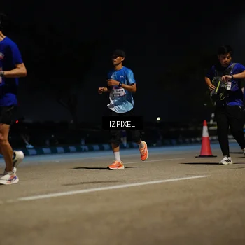 Runner Photo 7324273