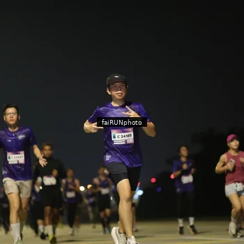 Runner Photo 7324281