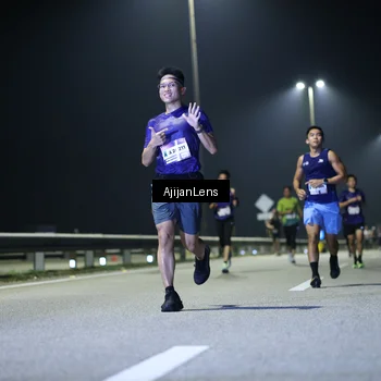 Runner Photo 7324294