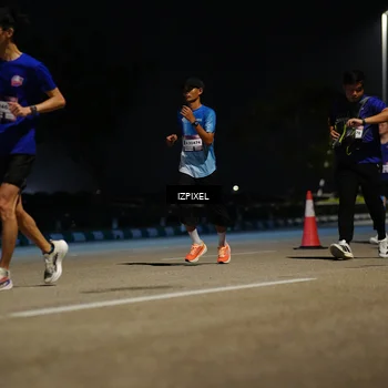 Runner Photo 7324303