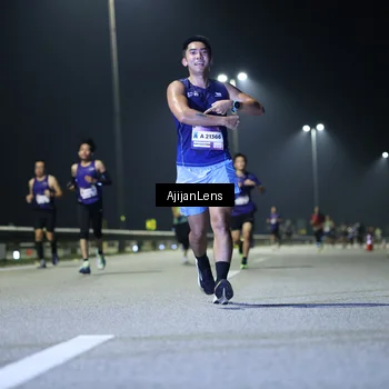 Runner Photo 7324333