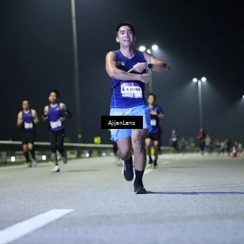 Runner Photo 7324345