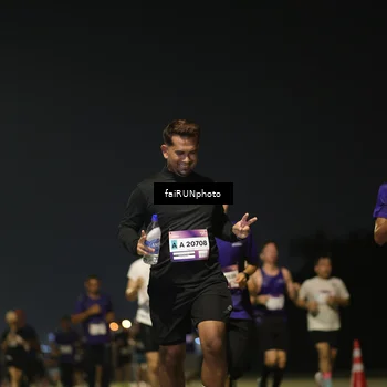 Runner Photo 7324397