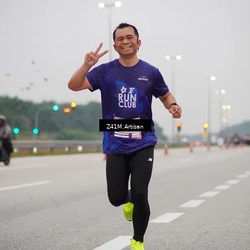 Runner Photo 7324400