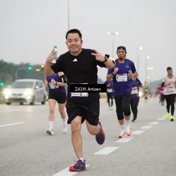 Runner Photo 7324414