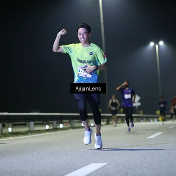 Runner Photo 7324421