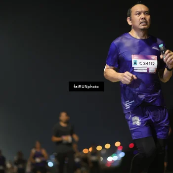 Runner Photo 7324429