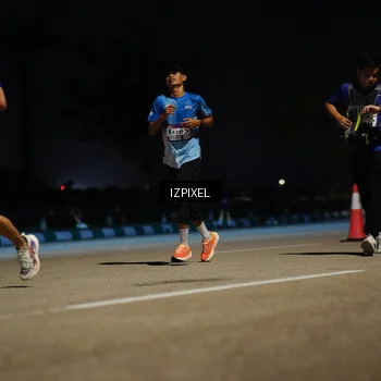 Runner Photo 7324430