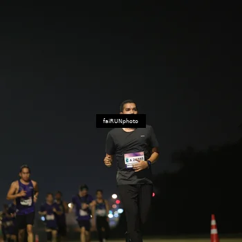 Runner Photo 7324439